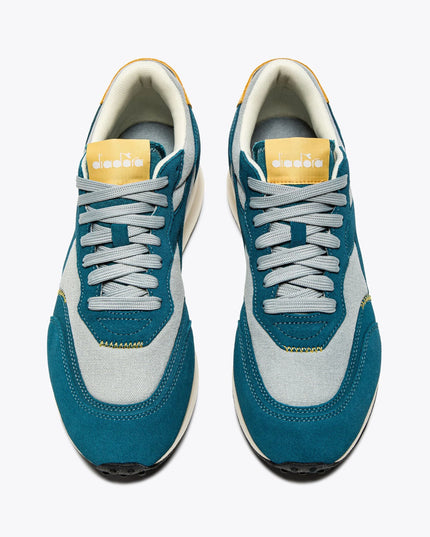 Diadora Race Suede SW Sporty Trainers in Quarry/Tapestry