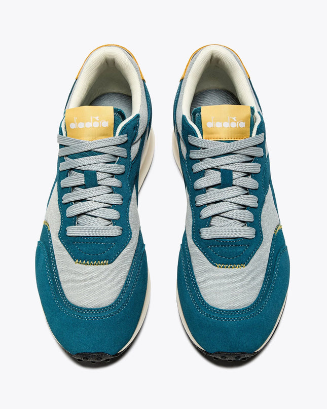 Diadora Race Suede SW Sporty Trainers in Quarry/Tapestry