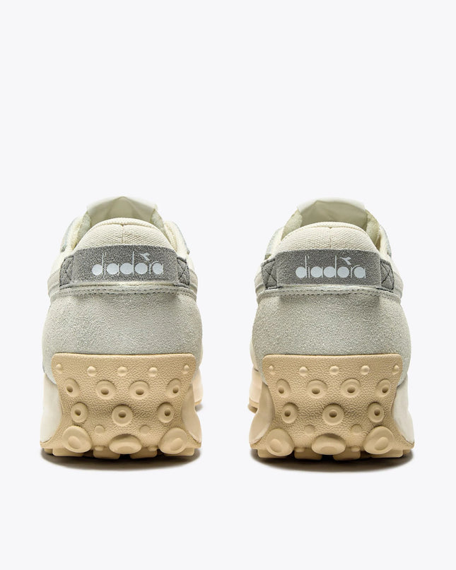 Diadora Race Suede SW Sporty Trainers in White/Limestone