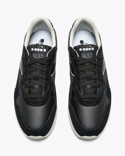 Diadora N.92 ADVANCE Trainers in Black