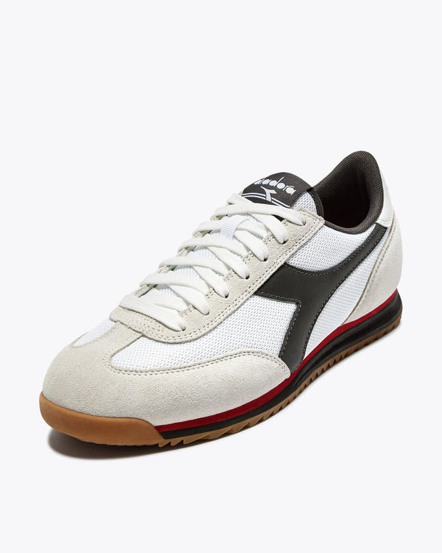 Diadora Cross Trainer in White/Black Beluga