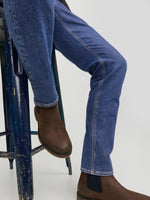 Carica l&#39;immagine nel visualizzatore di Gallery, Jack &amp; Jones Mike Original AM 386 Comfort Fit Jeans Blue Denim - Raw Menswear
