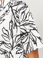 Load image into Gallery viewer, Jack &amp; Jones Lafayette Hawaiian AOP Floral Shirt White - 192
