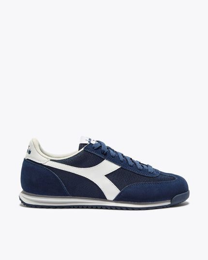 Diadora CROSS Low Profile Suede Trainer Pageant  Blue ( Navy ) 