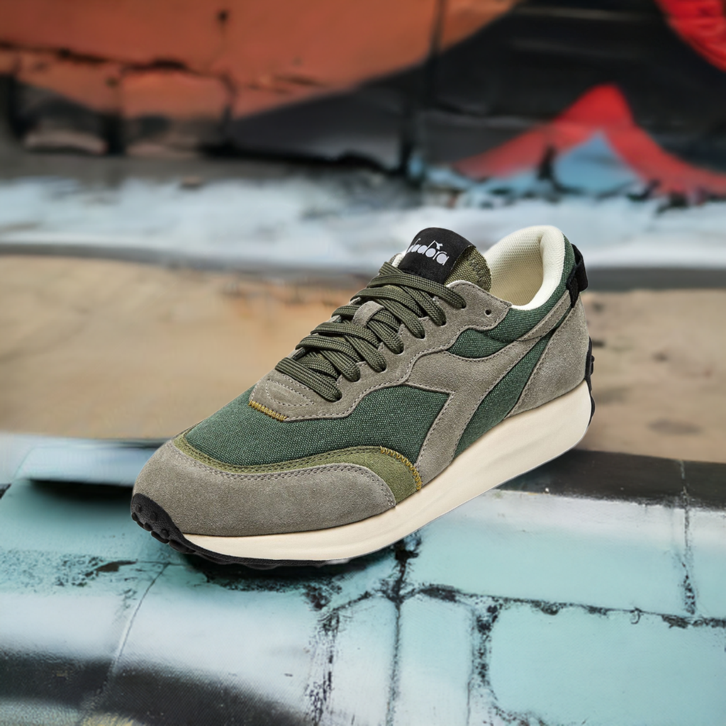 Diadora RACE Suede SW Trainers Khaki