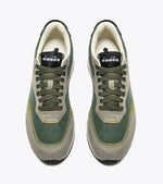 Carica l&#39;immagine nel visualizzatore di Gallery, Diadora RACE Suede SW Trainers Khaki - Raw Menswear
