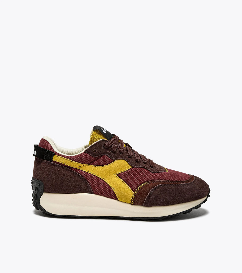 Diadora RACE Suede SW Trainers Burgundy - Raw Menswear