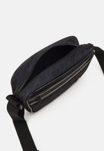 Carica l&#39;immagine nel visualizzatore di Gallery, Ellesse Verati Cross Body Bag All Over Print Black - Raw Menswear
