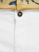 Lade das Bild in den Galerie-Viewer, Jack &amp; Jones Bowie Solid Chino Shorts White - Raw Menswear
